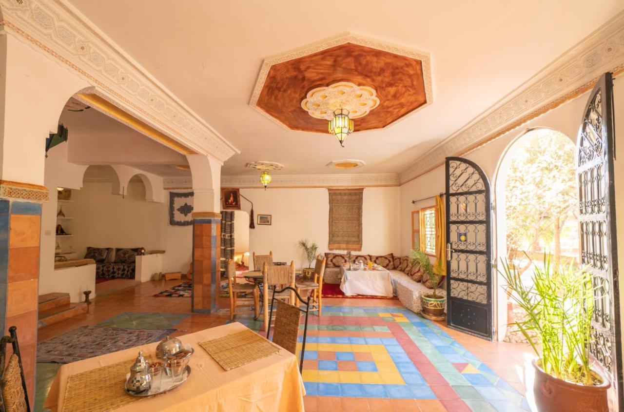 Riad Kasbah Des Roches Akhendachou n'Ait Ouffi エクステリア 写真