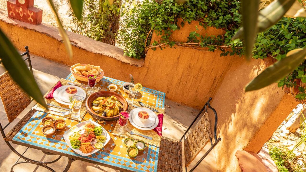 Riad Kasbah Des Roches Akhendachou n'Ait Ouffi エクステリア 写真