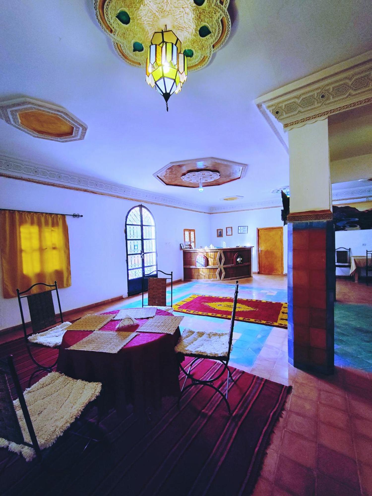 Riad Kasbah Des Roches Akhendachou n'Ait Ouffi エクステリア 写真