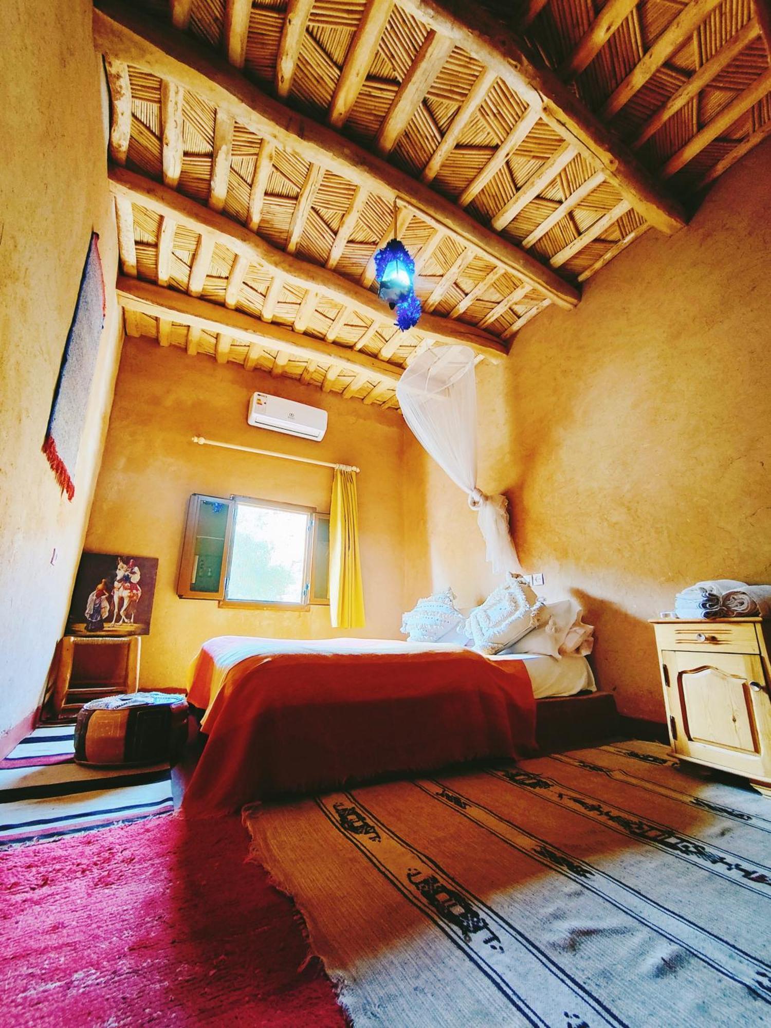 Riad Kasbah Des Roches Akhendachou n'Ait Ouffi エクステリア 写真